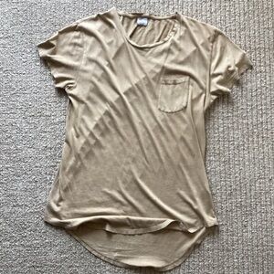 UO Extended T-shirt